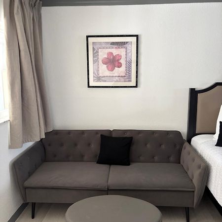 Holiday Isles Resort Мадейра Бийч Екстериор снимка