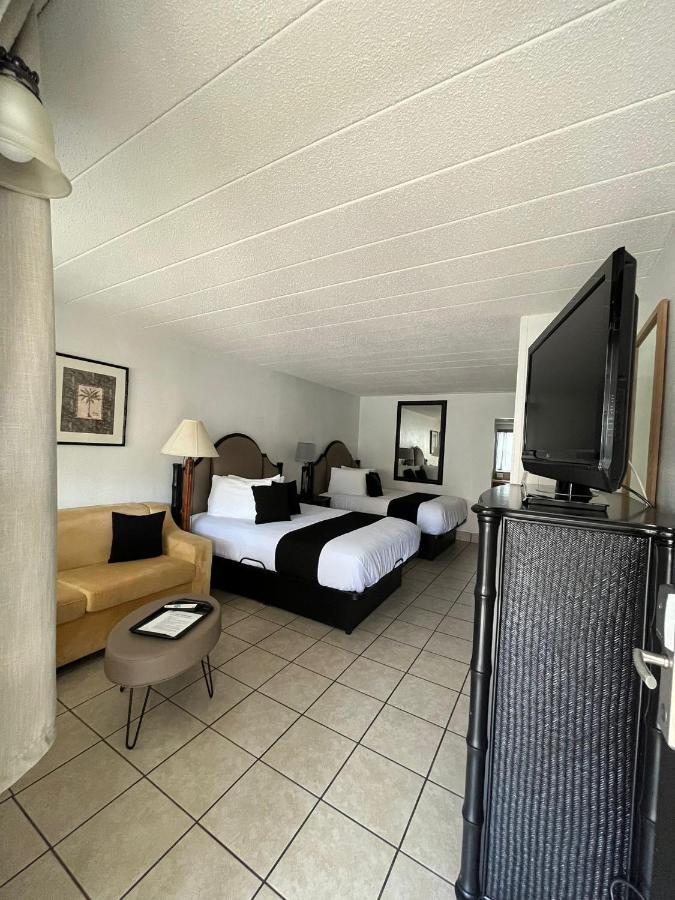 Holiday Isles Resort Мадейра Бийч Екстериор снимка
